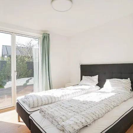 6 Person In Hornbaek-by Traum * Hornbæk