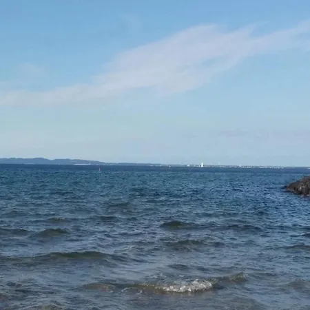 6 Person In Hornbaek-by Traum *